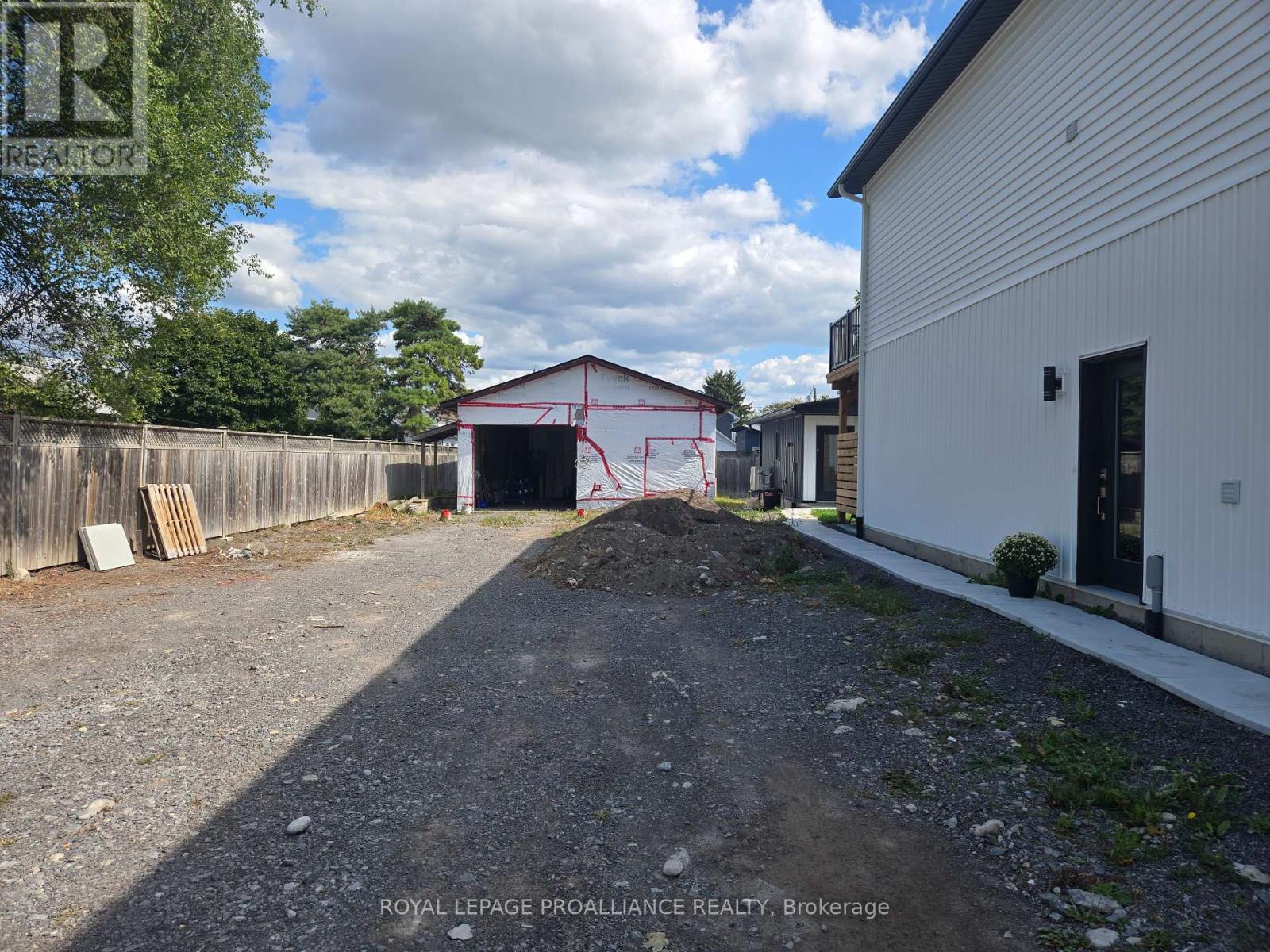 63 S Church Street, Belleville, Ontario  K8N 3B5 - Photo 8 - X12426664