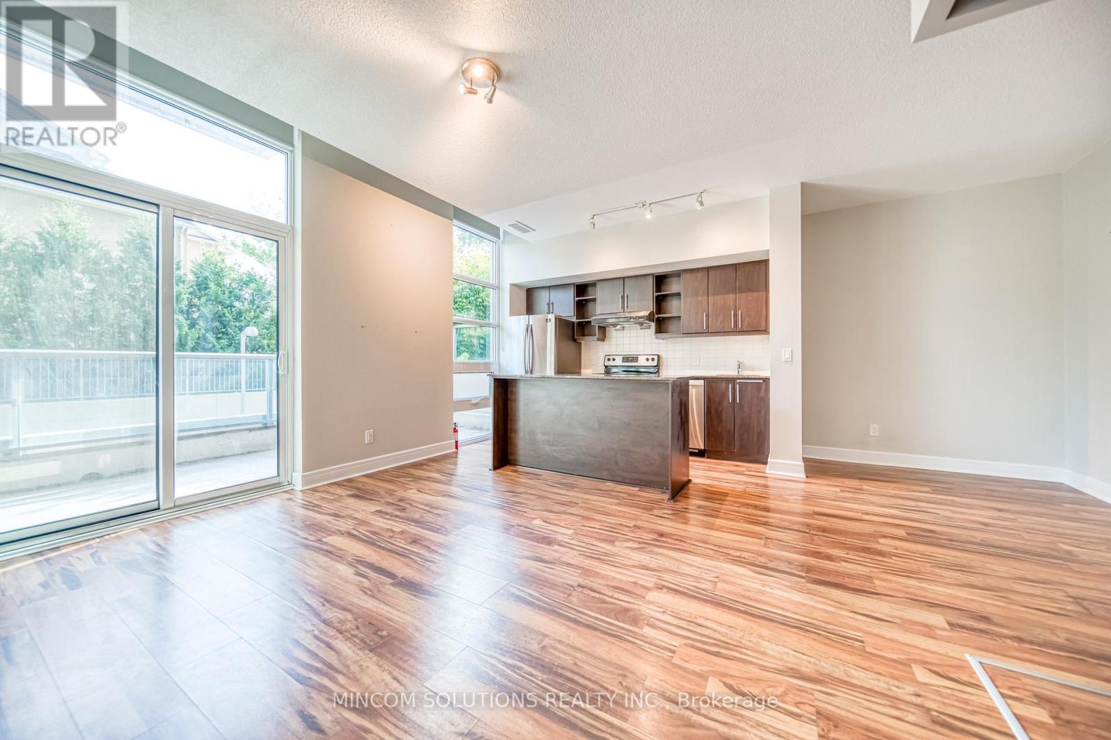 110 - 35 Brian Peck Crescent, Toronto, Ontario  M4G 0A5 - Photo 11 - C12428018