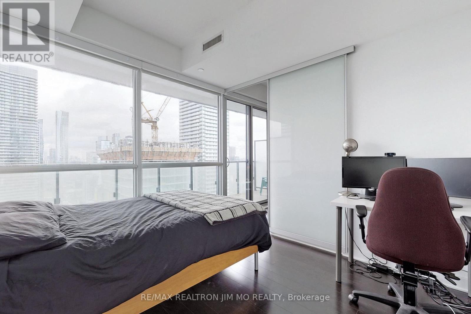 3507 - 15 Grenville Street, Toronto, Ontario  M4Y 1A1 - Photo 12 - C12428044
