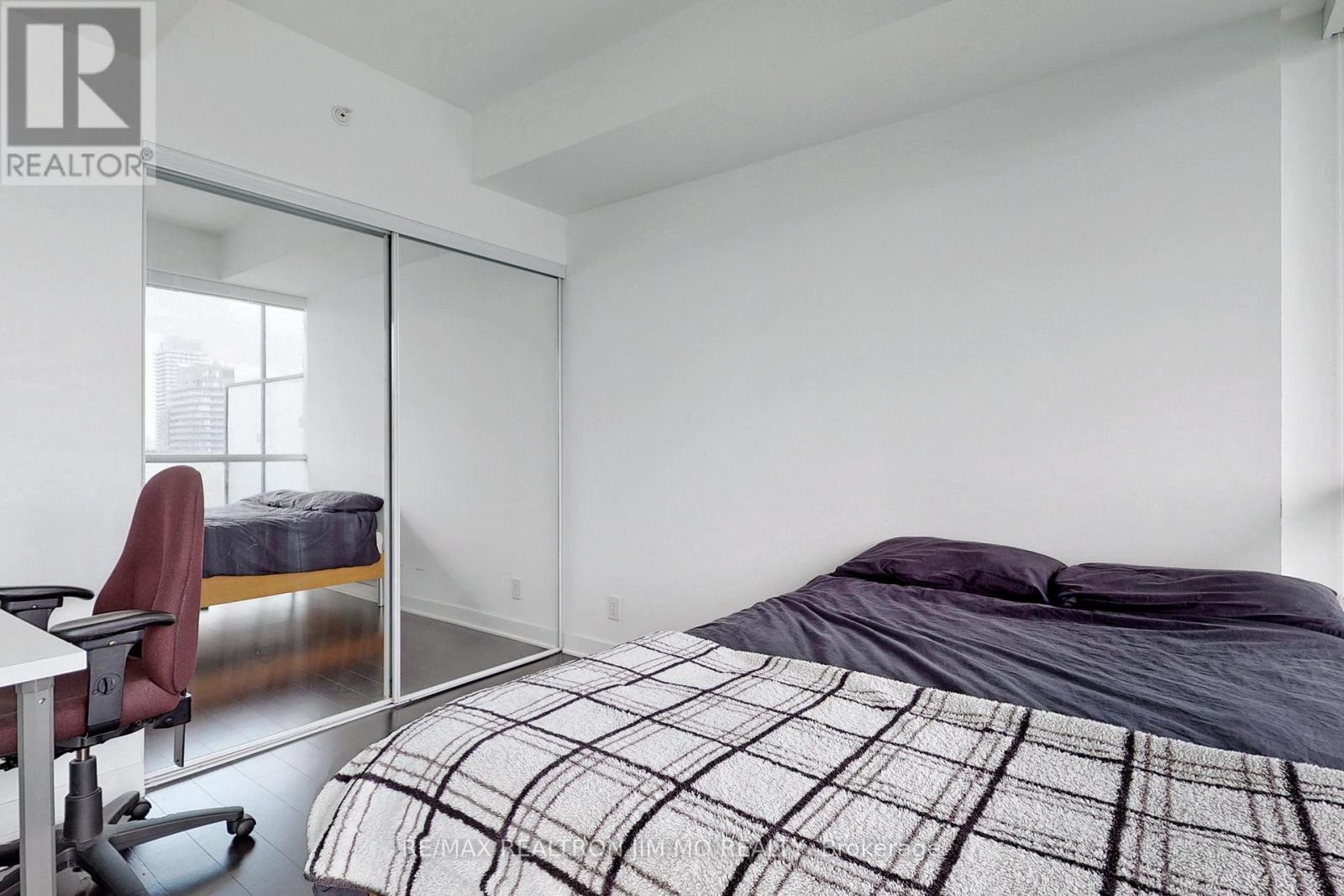 3507 - 15 Grenville Street, Toronto, Ontario  M4Y 1A1 - Photo 15 - C12428044