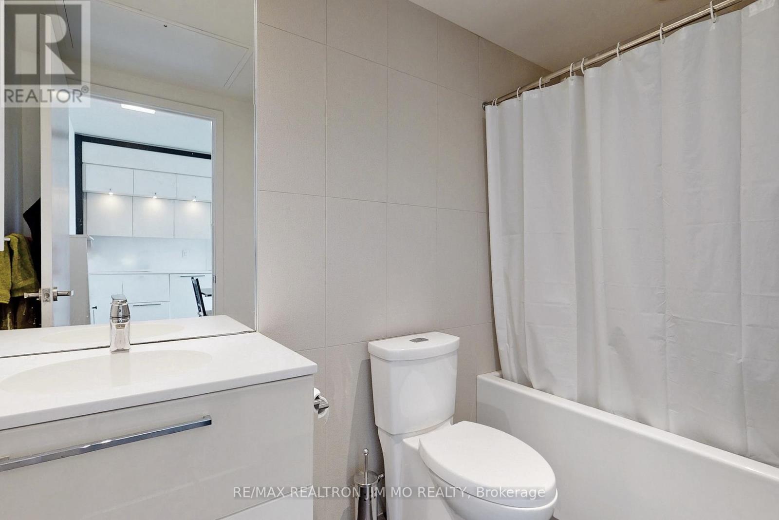 3507 - 15 Grenville Street, Toronto, Ontario  M4Y 1A1 - Photo 17 - C12428044