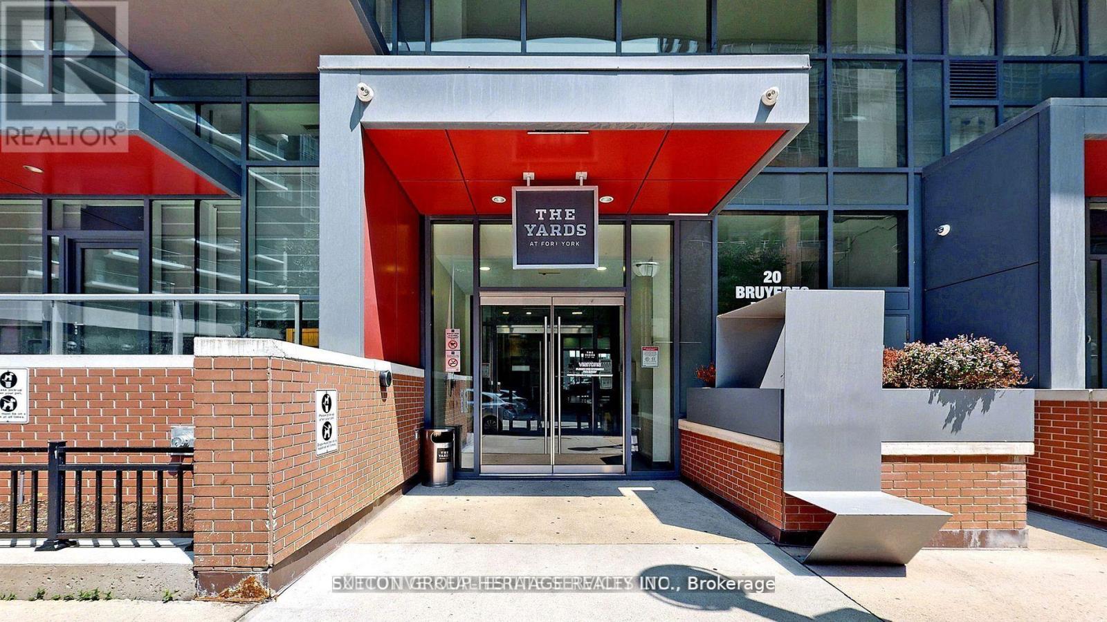 1901 - 20 Bruyeres Mews, Toronto, Ontario  M5V 0G8 - Photo 10 - C12428050