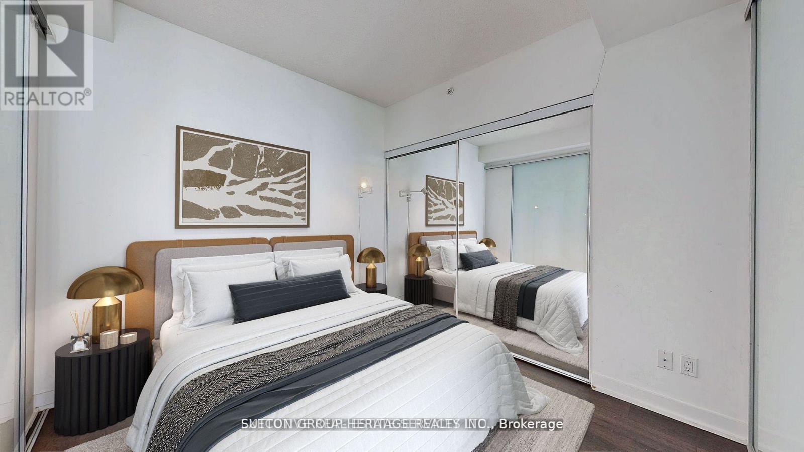 1901 - 20 Bruyeres Mews, Toronto, Ontario  M5V 0G8 - Photo 18 - C12428050