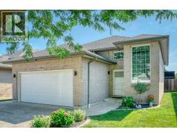 2384 RADCLIFF AVENUE, Windsor, Ontario