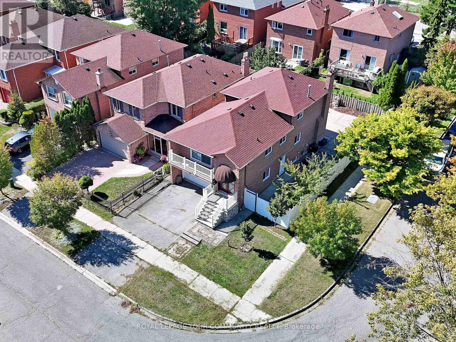 54 Emcarr Drive, Toronto, Ontario  M1E 5A1 - Photo 1 - E12416246