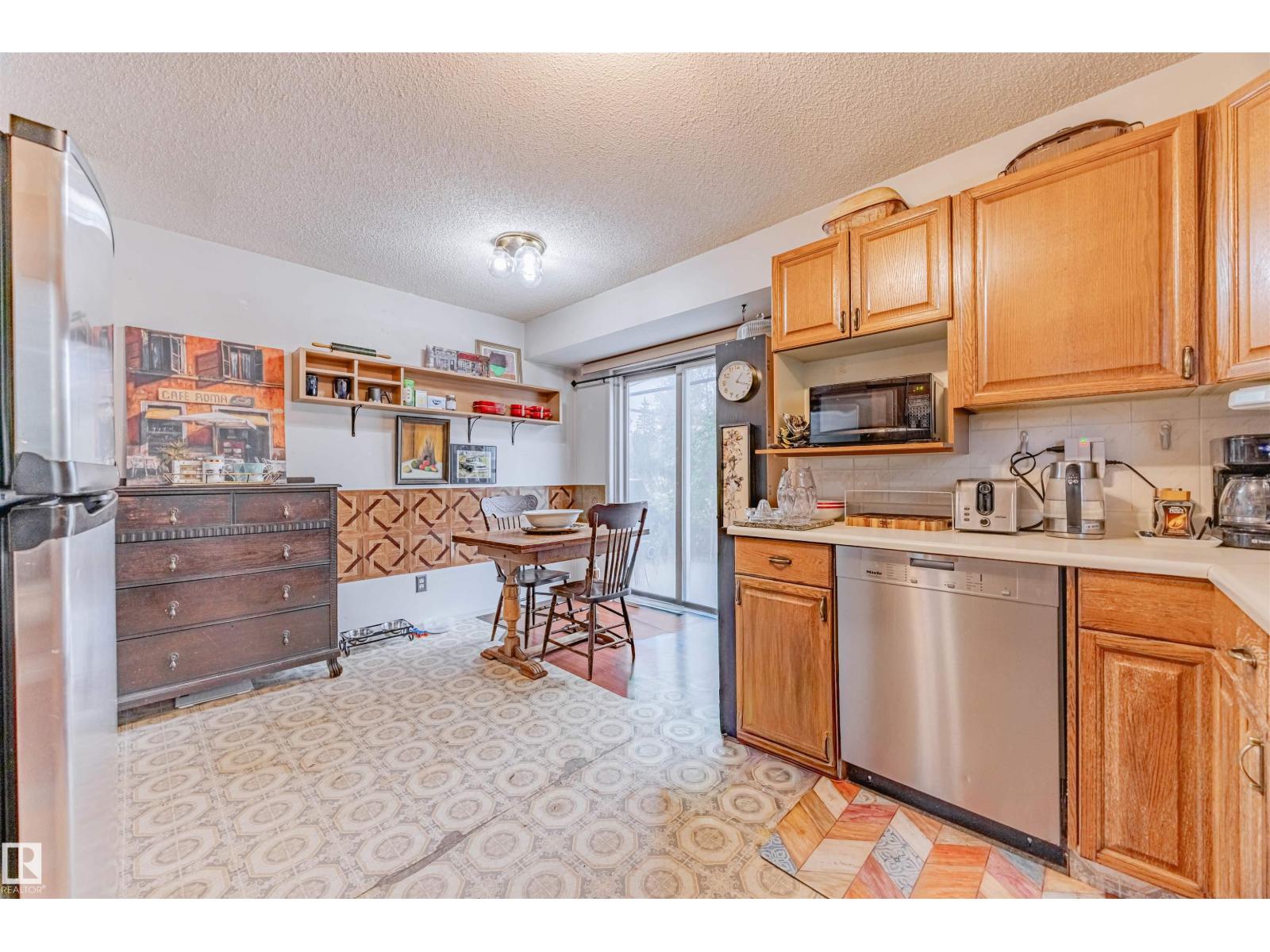 3503 34a Av Nw, Edmonton, Alberta  T6L 3Y8 - Photo 11 - E4459608