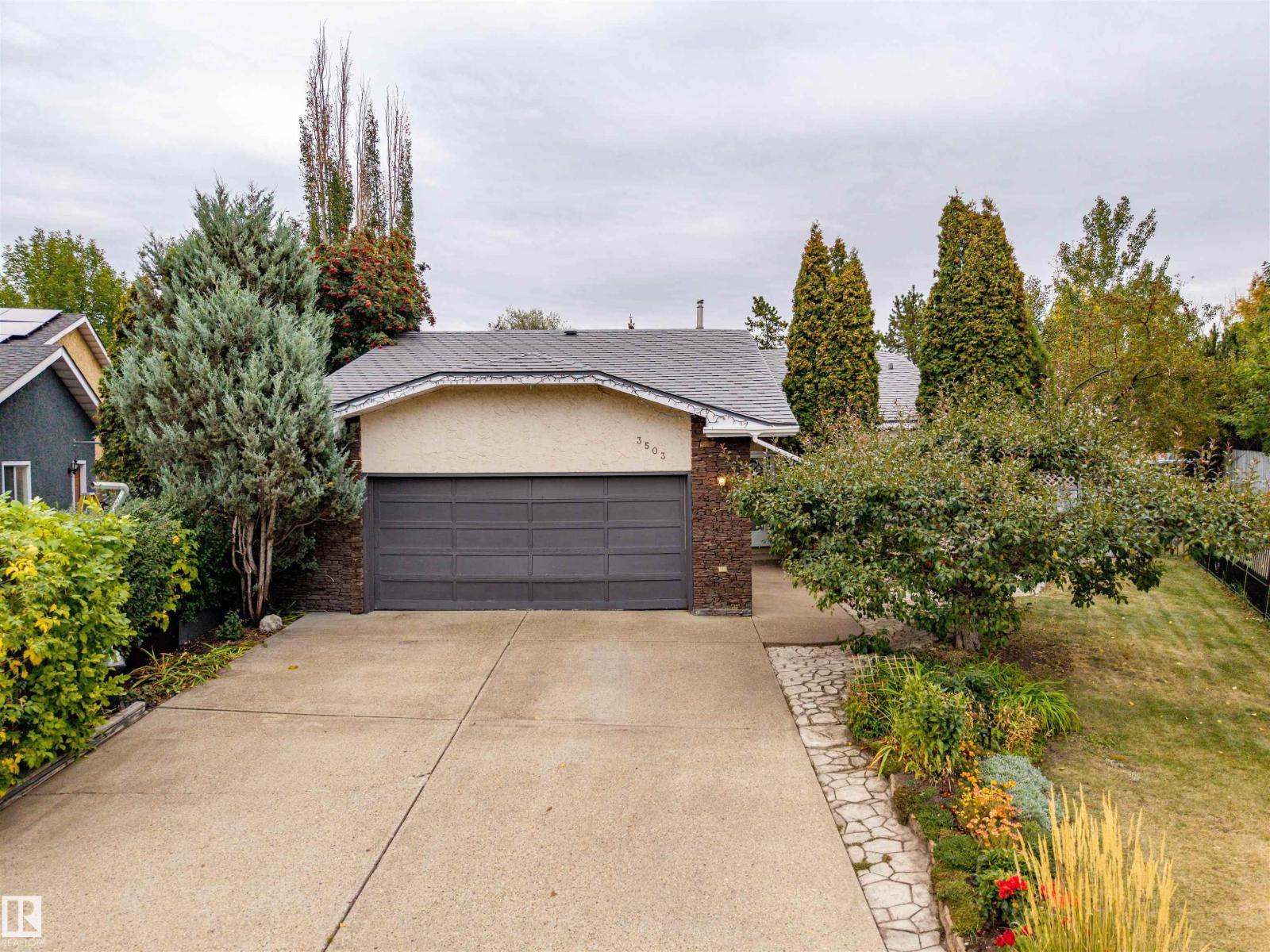 3503 34a Av Nw, Edmonton, Alberta  T6L 3Y8 - Photo 2 - E4459608