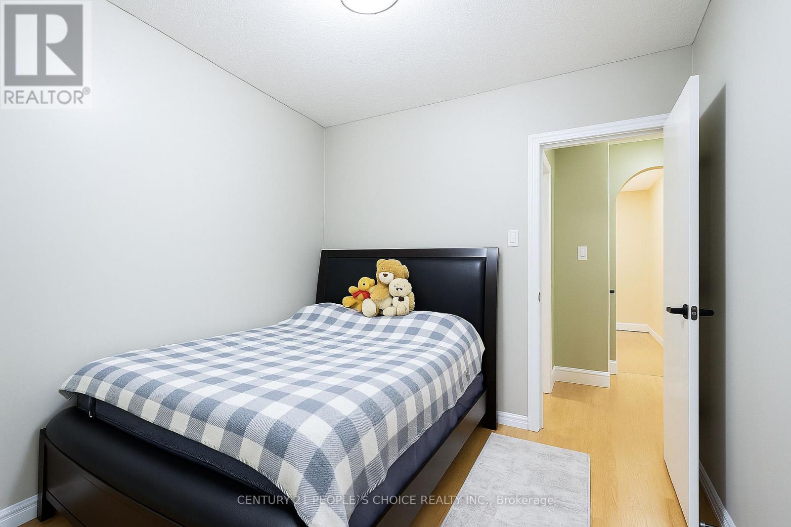 97 Arlington Avenue N, Oshawa, Ontario  L1G 2N5 - Photo 10 - E12427728