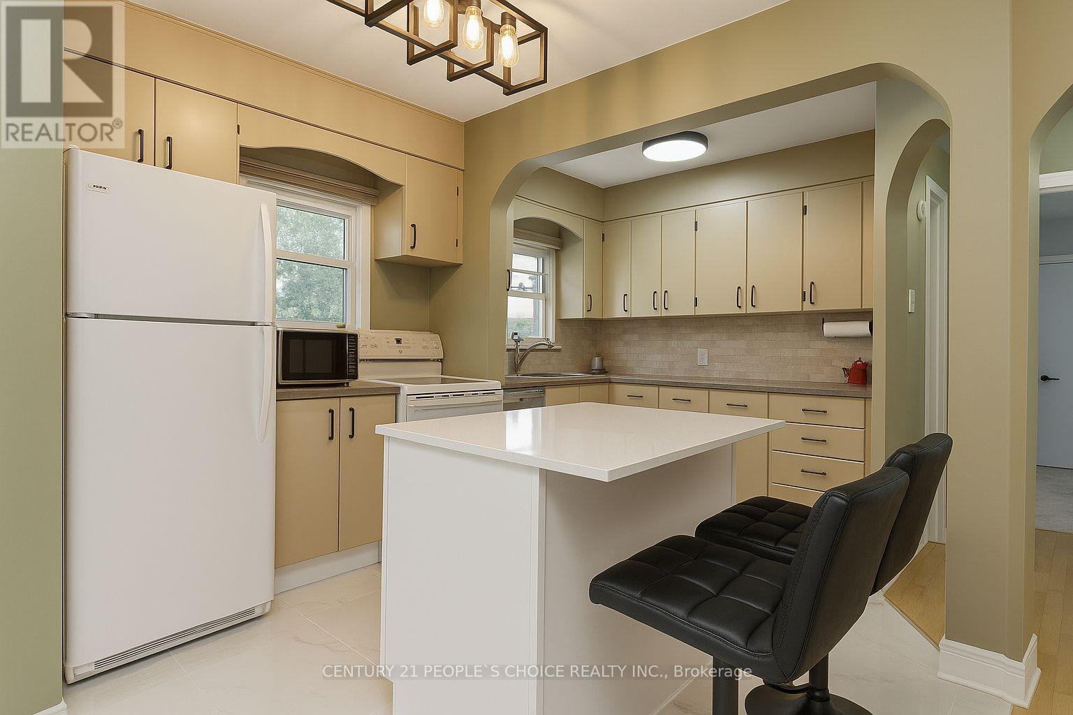 97 Arlington Avenue N, Oshawa, Ontario  L1G 2N5 - Photo 8 - E12427728