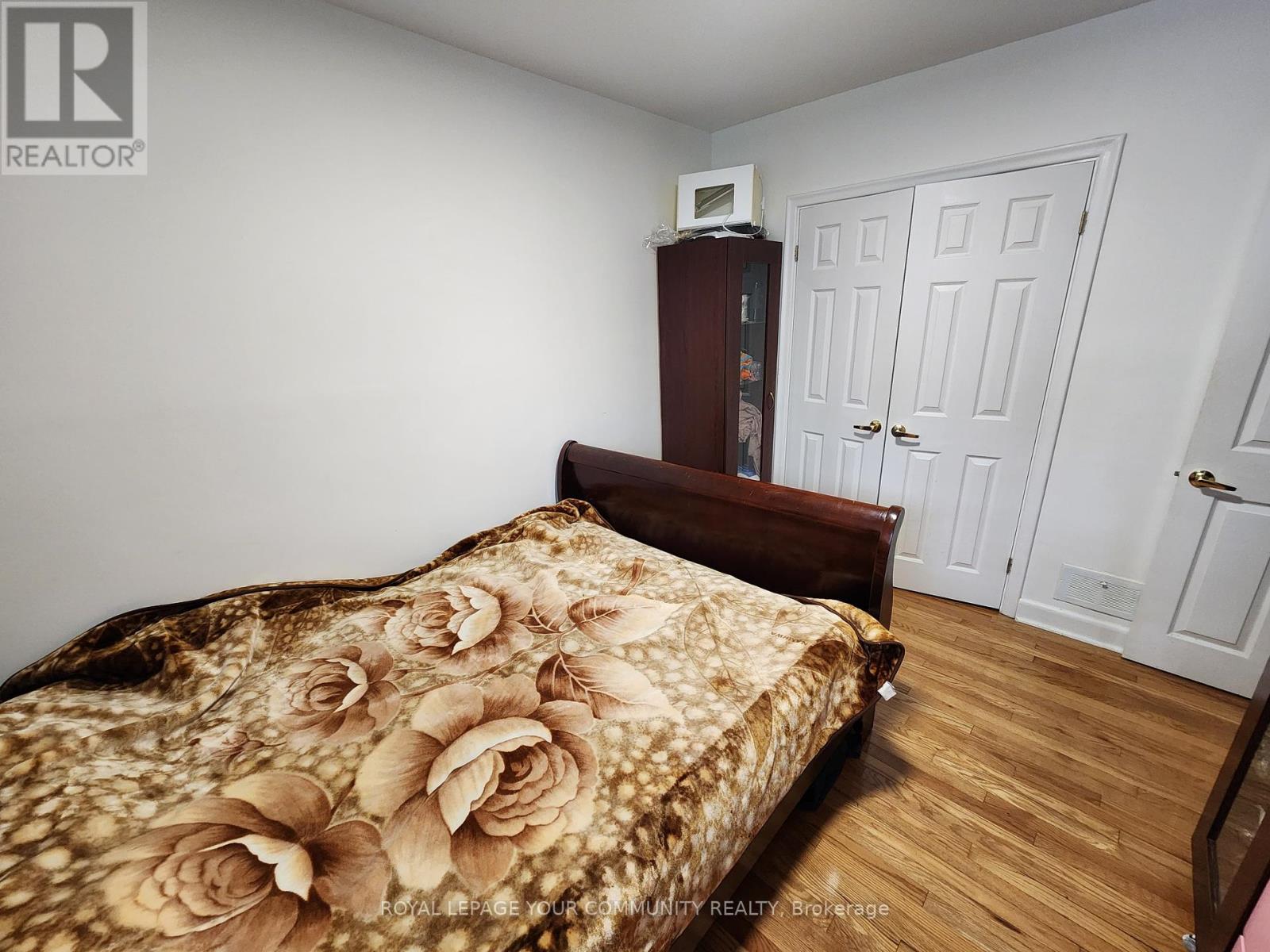 394 Paliser Crescent N, Richmond Hill, Ontario  L4C 1R6 - Photo 13 - N12423103