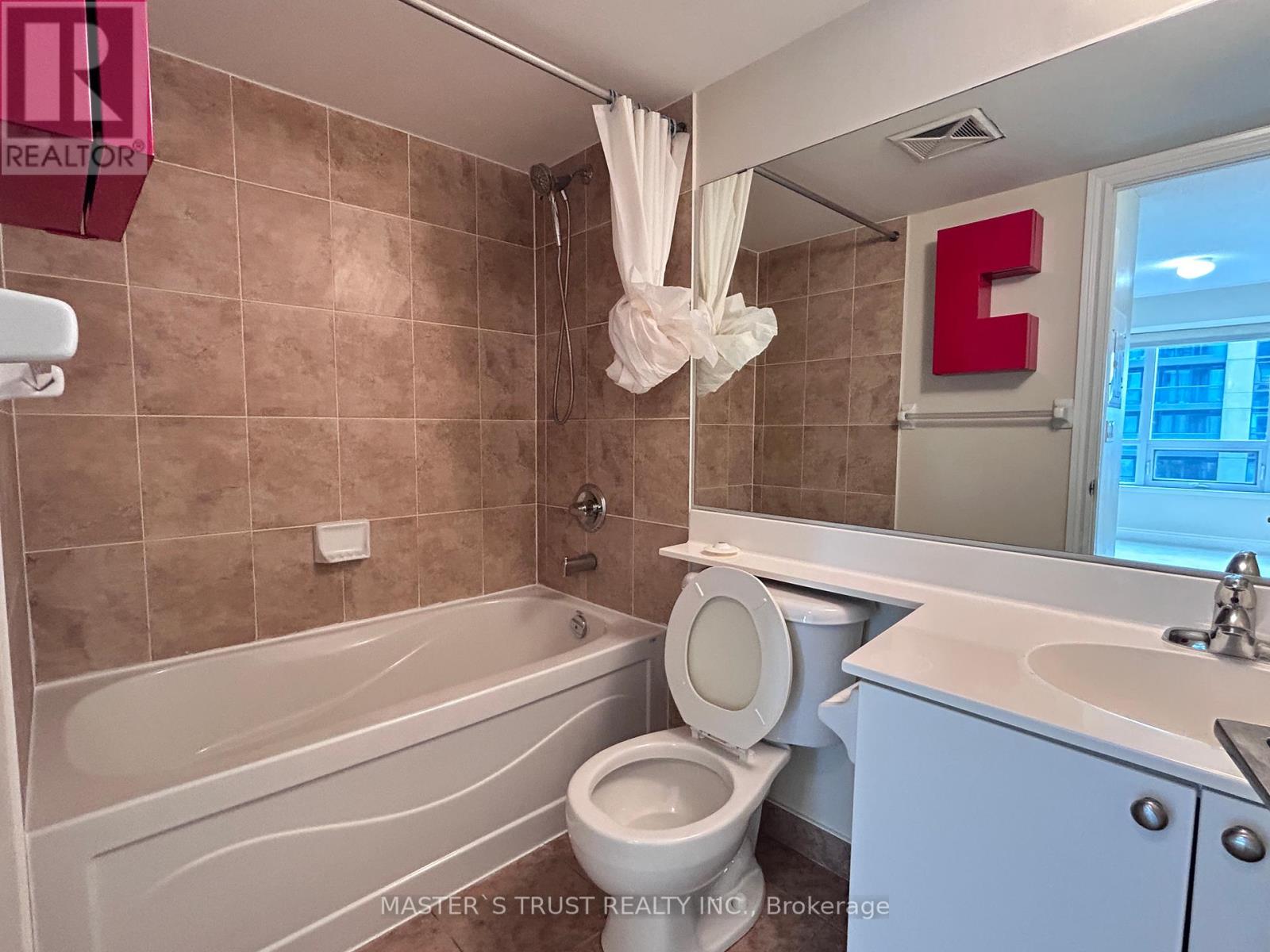 516 - 32 Clegg Road, Markham, Ontario  L6G 0B2 - Photo 19 - N12428010