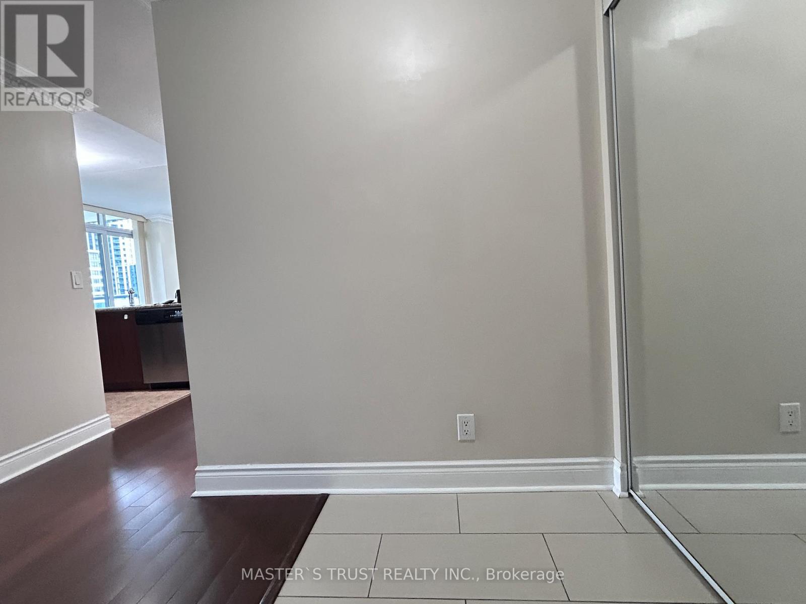 516 - 32 Clegg Road, Markham, Ontario  L6G 0B2 - Photo 2 - N12428010