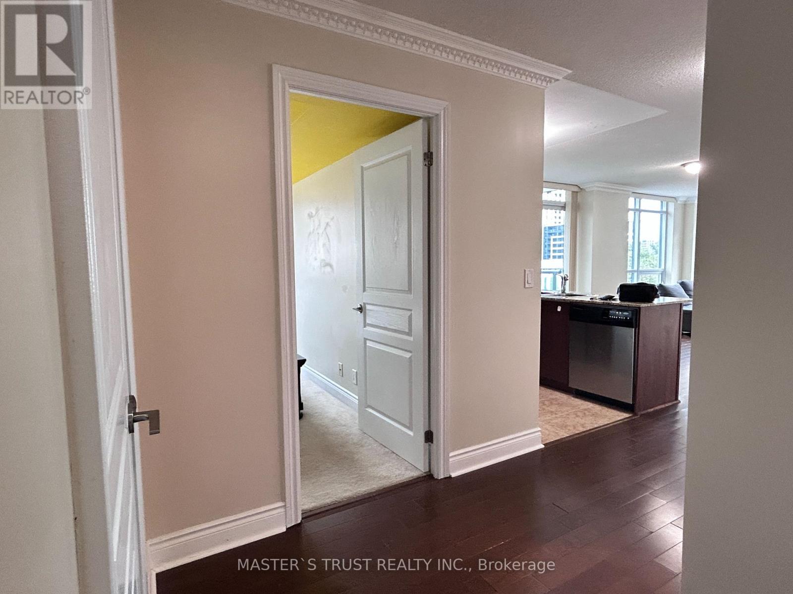 516 - 32 Clegg Road, Markham, Ontario  L6G 0B2 - Photo 3 - N12428010