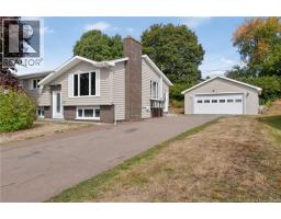 598 Guy, Dieppe, New Brunswick