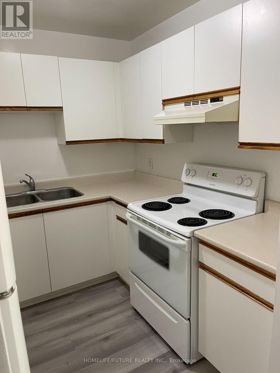 206 - 260 Academy Street, Loyalist, Ontario  K0H 1G0 - Photo 5 - X12427701