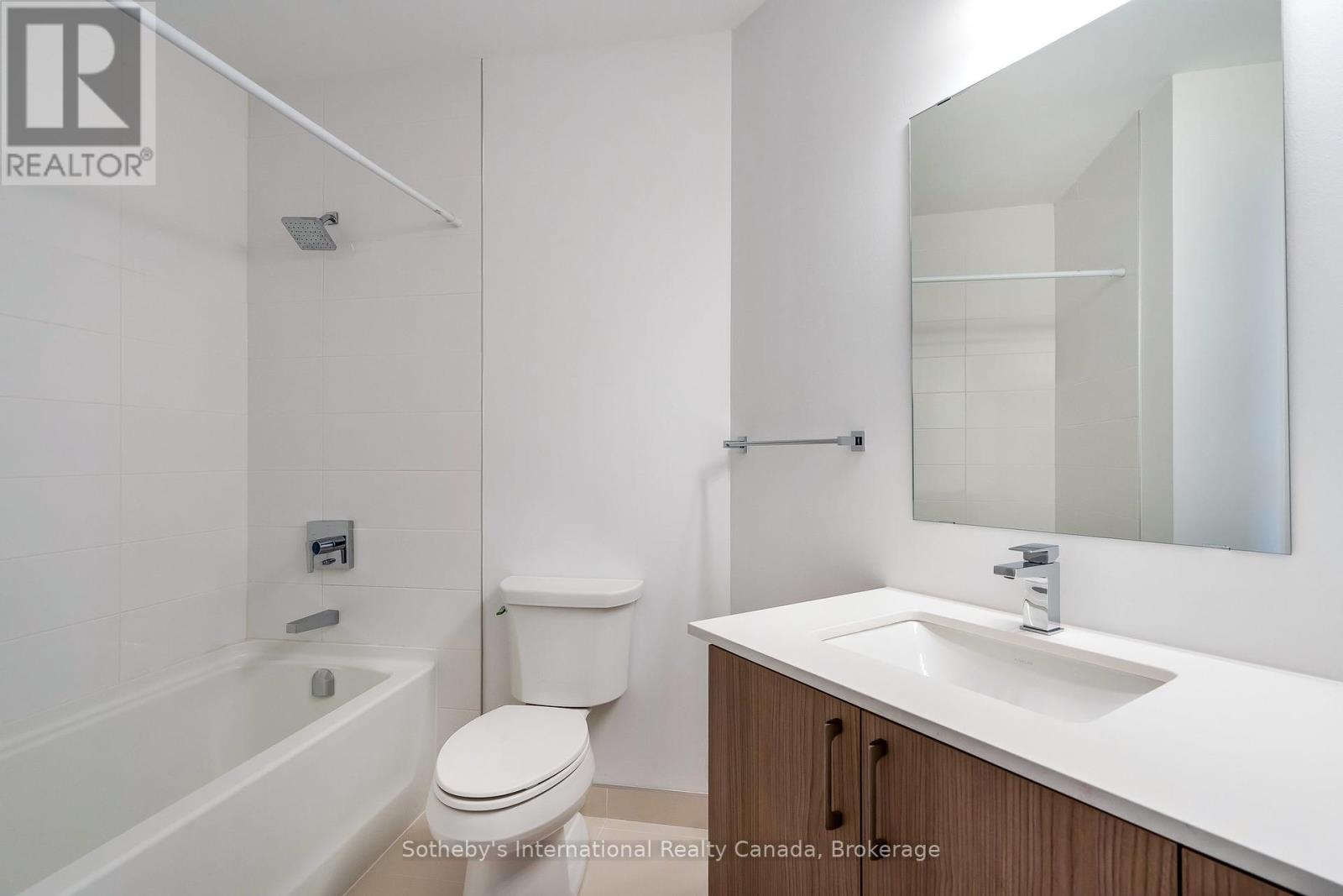 301 - 1 Hume Street, Collingwood, Ontario  L9Y 0X3 - Photo 16 - S12428118