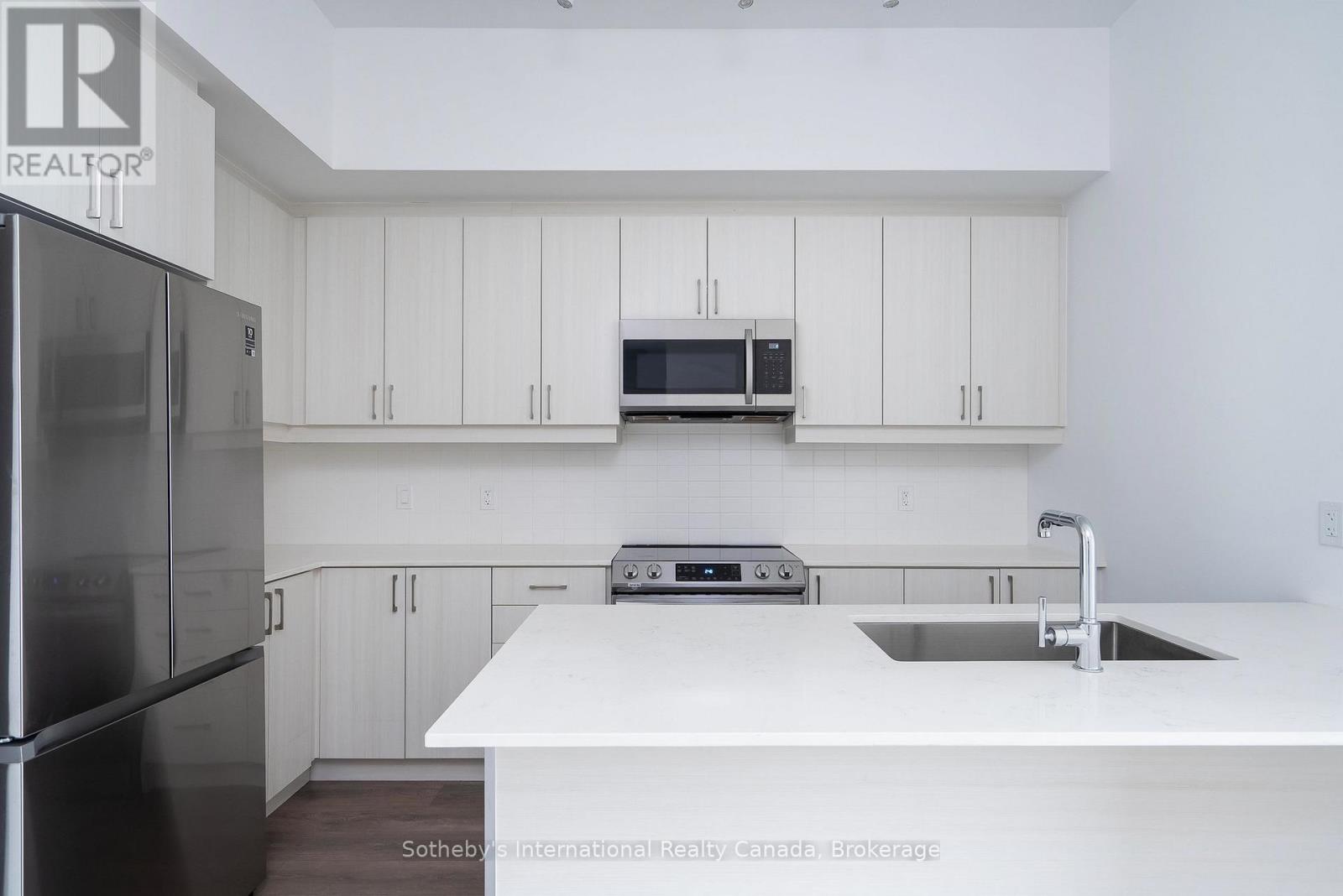 301 - 1 Hume Street, Collingwood, Ontario  L9Y 0X3 - Photo 6 - S12428118