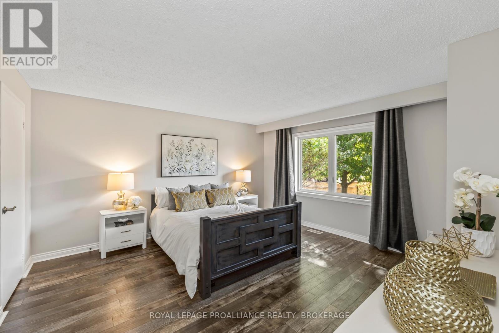 984 Ambleside Crescent, Kingston, Ontario  K7P 2B7 - Photo 20 - X12428125