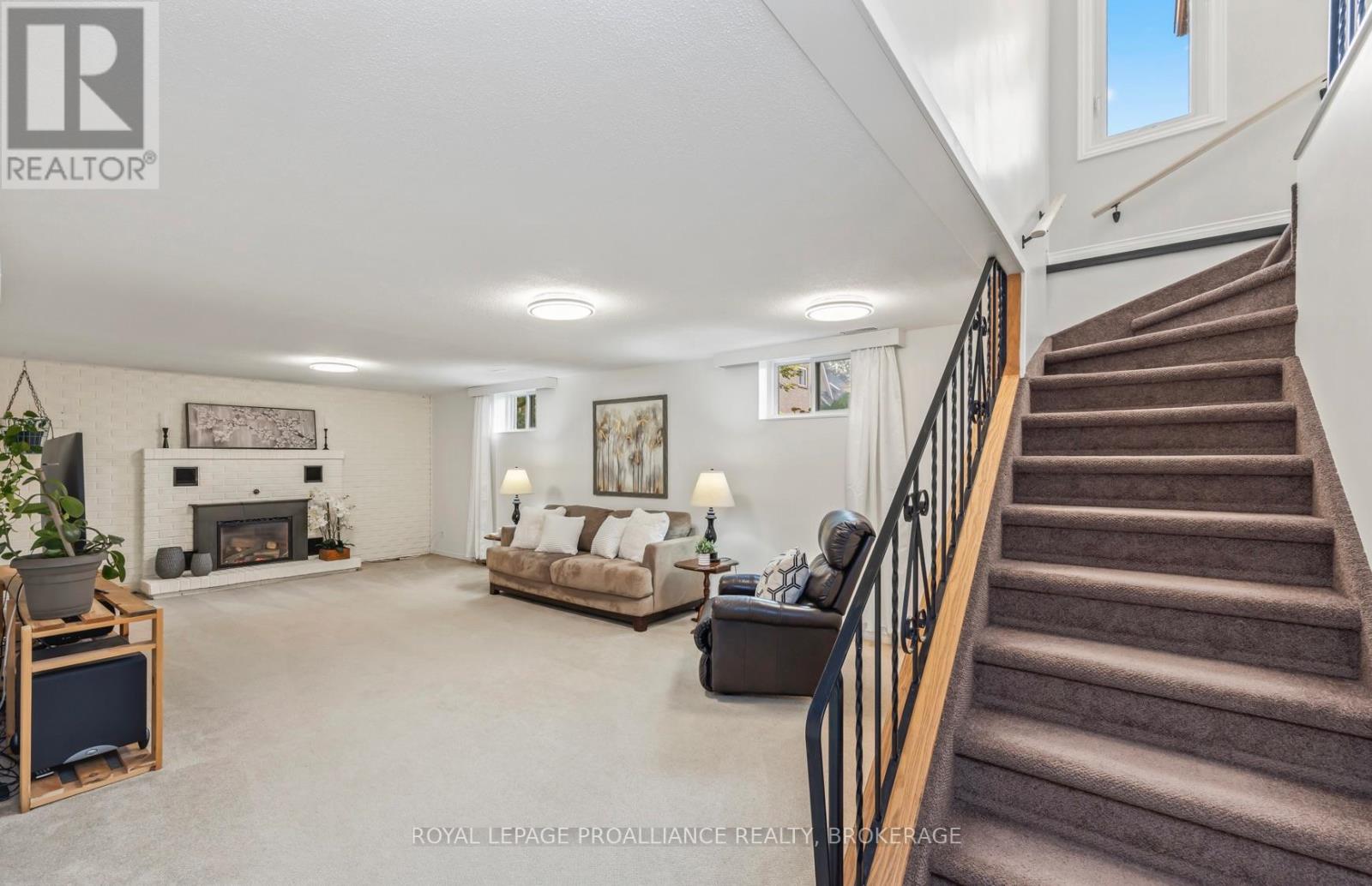 984 Ambleside Crescent, Kingston, Ontario  K7P 2B7 - Photo 27 - X12428125