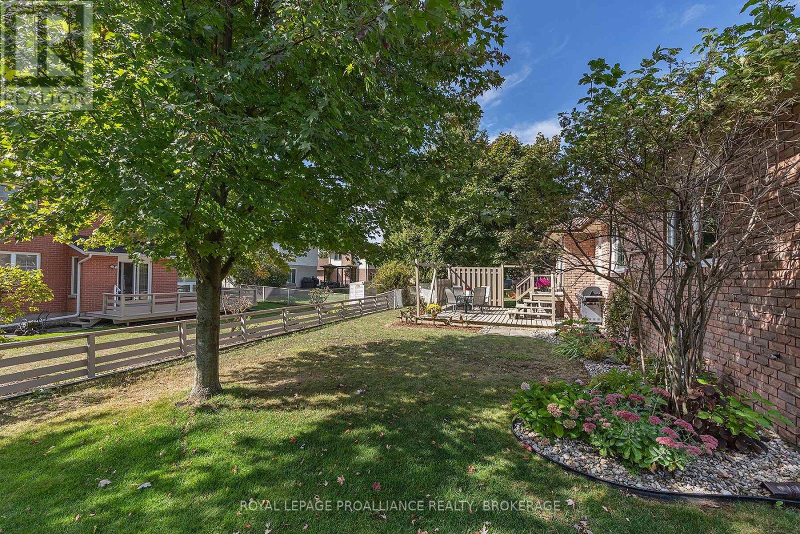 984 Ambleside Crescent, Kingston, Ontario  K7P 2B7 - Photo 36 - X12428125