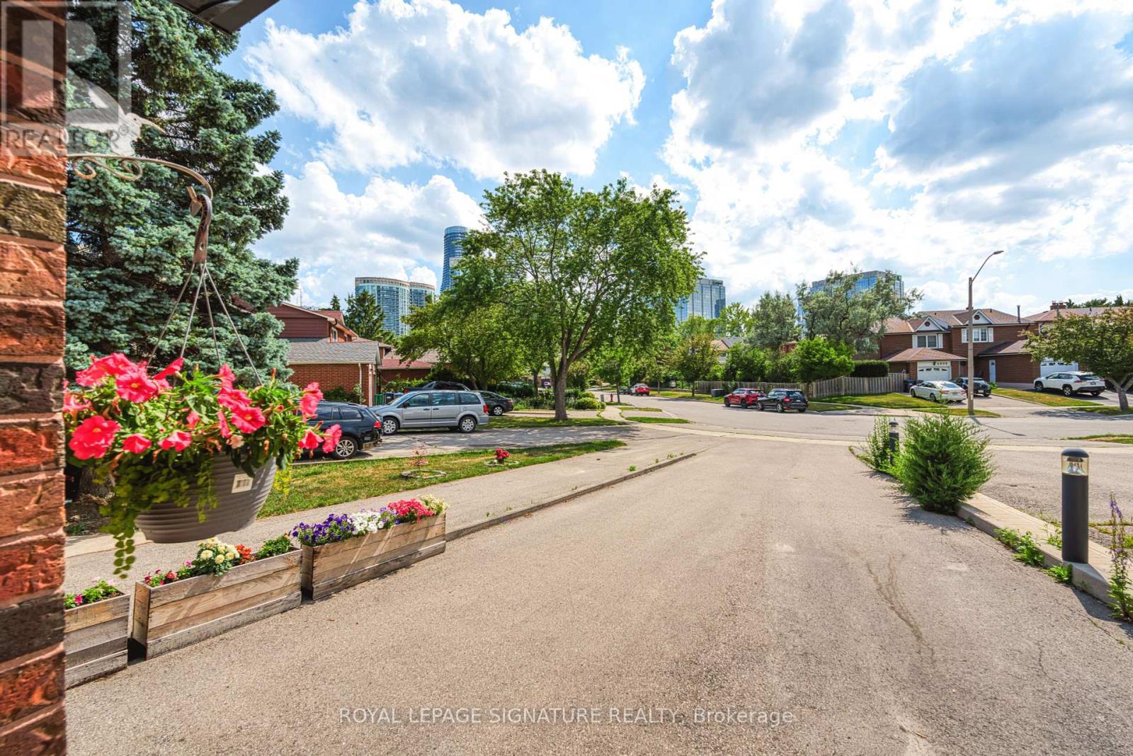 4091 Dursley Crescent, Mississauga, Ontario  L4Z 1J6 - Photo 49 - W12428060