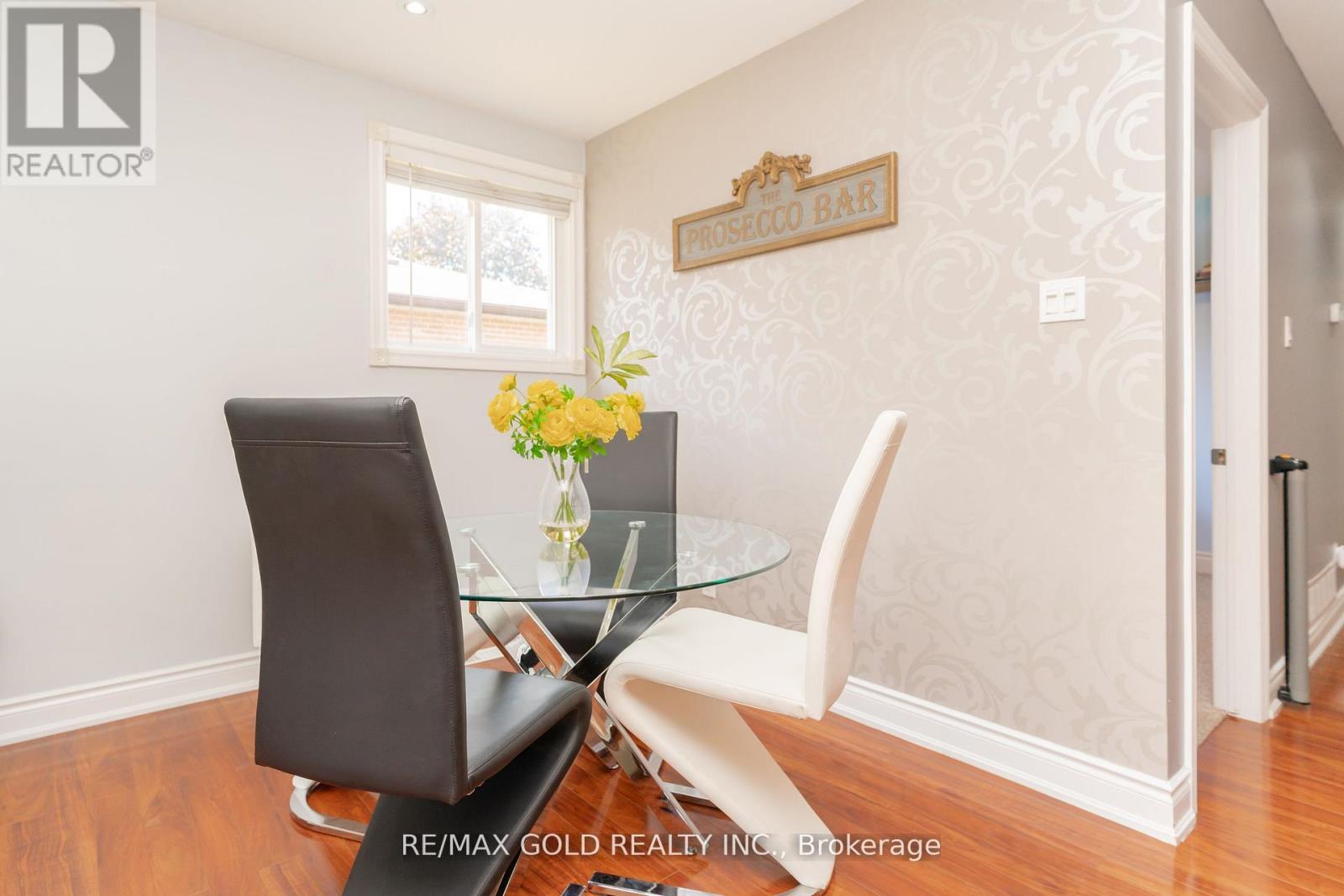 10 Brookdale Crescent, Brampton, Ontario  L6T 1M7 - Photo 13 - W12428067