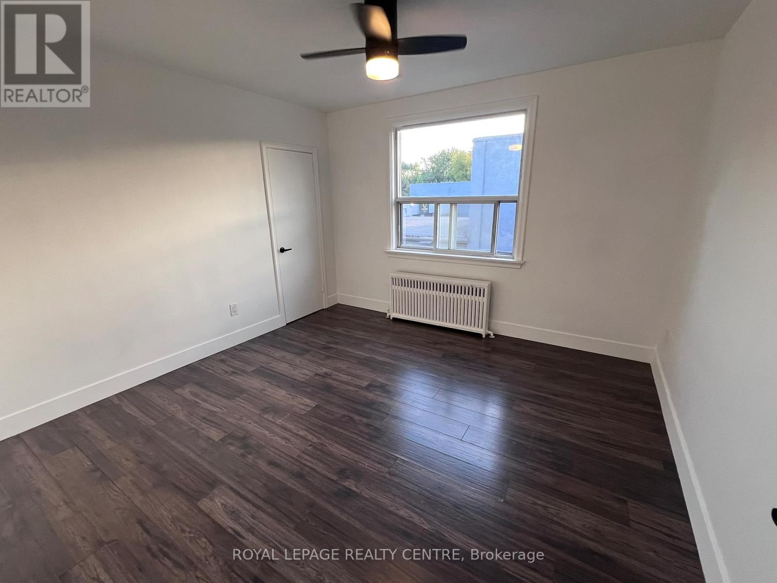 1 - 3351 Lake Shore Boulevard W, Toronto, Ontario  M8W 1N1 - Photo 11 - W12380542