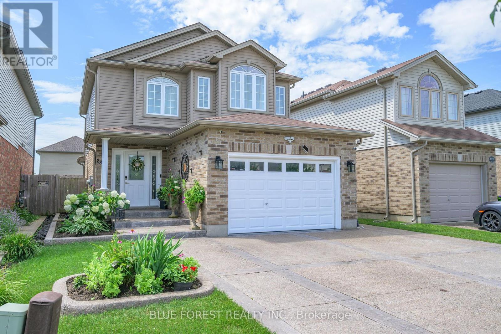2875 Lemieux Walk, London South, Ontario  N6L 0A9 - Photo 10 - X12428094