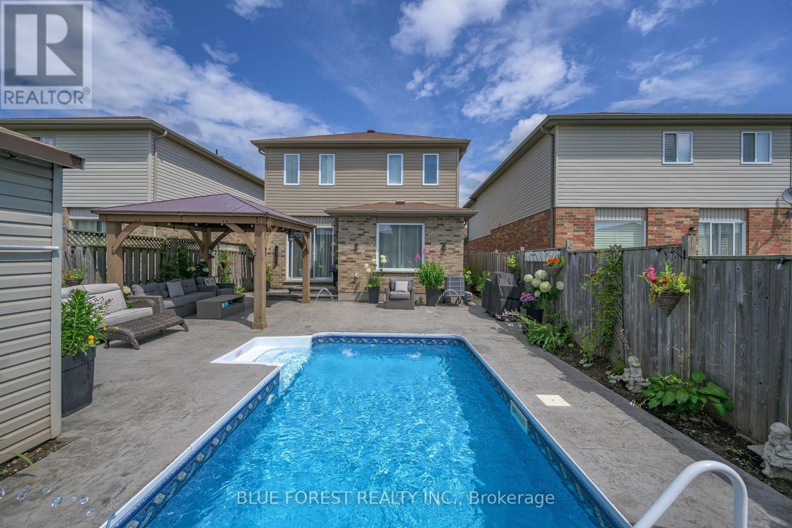 2875 Lemieux Walk, London South, Ontario  N6L 0A9 - Photo 5 - X12428094