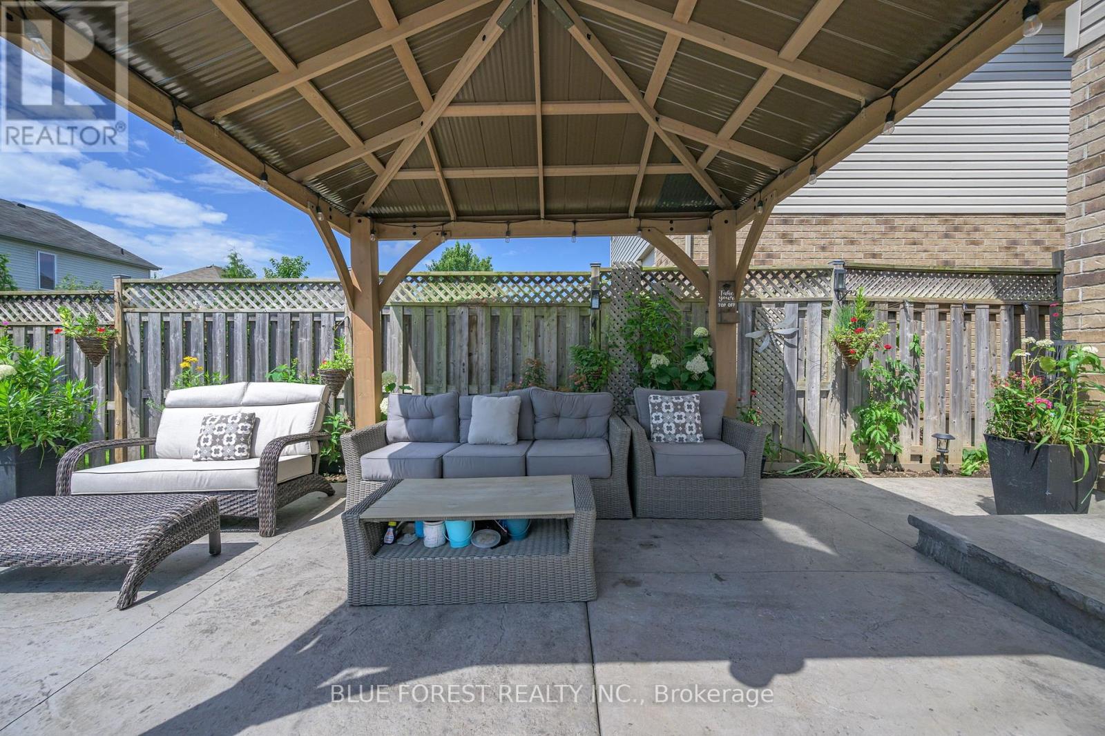 2875 Lemieux Walk, London South, Ontario  N6L 0A9 - Photo 7 - X12428094