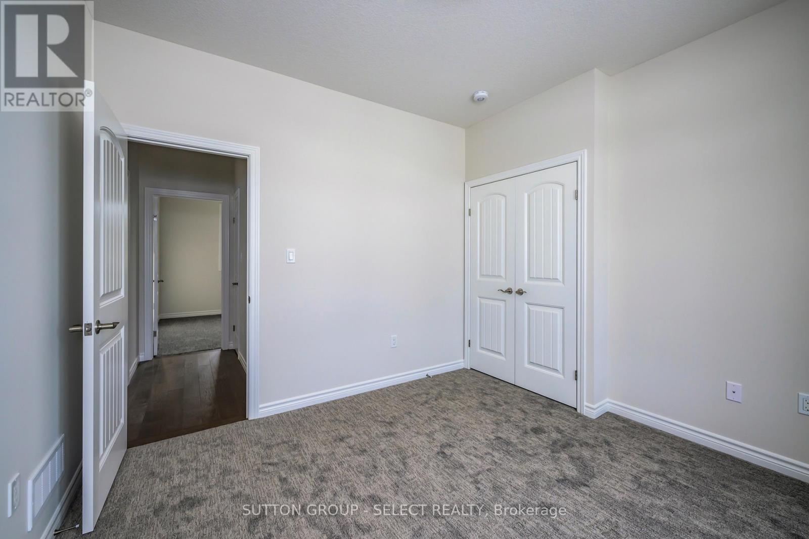 7 Spruce Crescent, North Middlesex, Ontario  N0M 2K0 - Photo 22 - X12428107