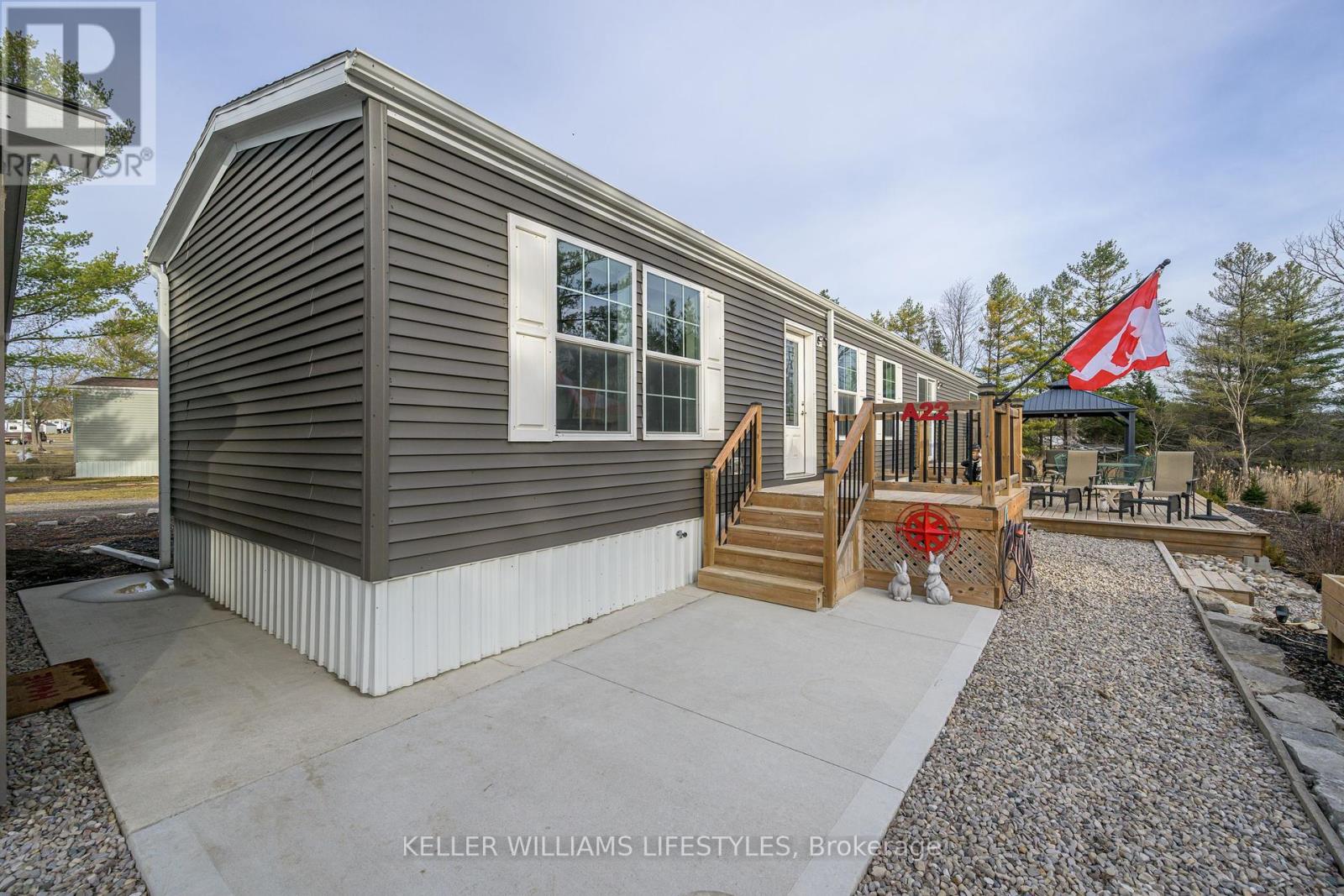 A22 - 4838 SWITZER DRIVE, Southwest Middlesex, Ontario