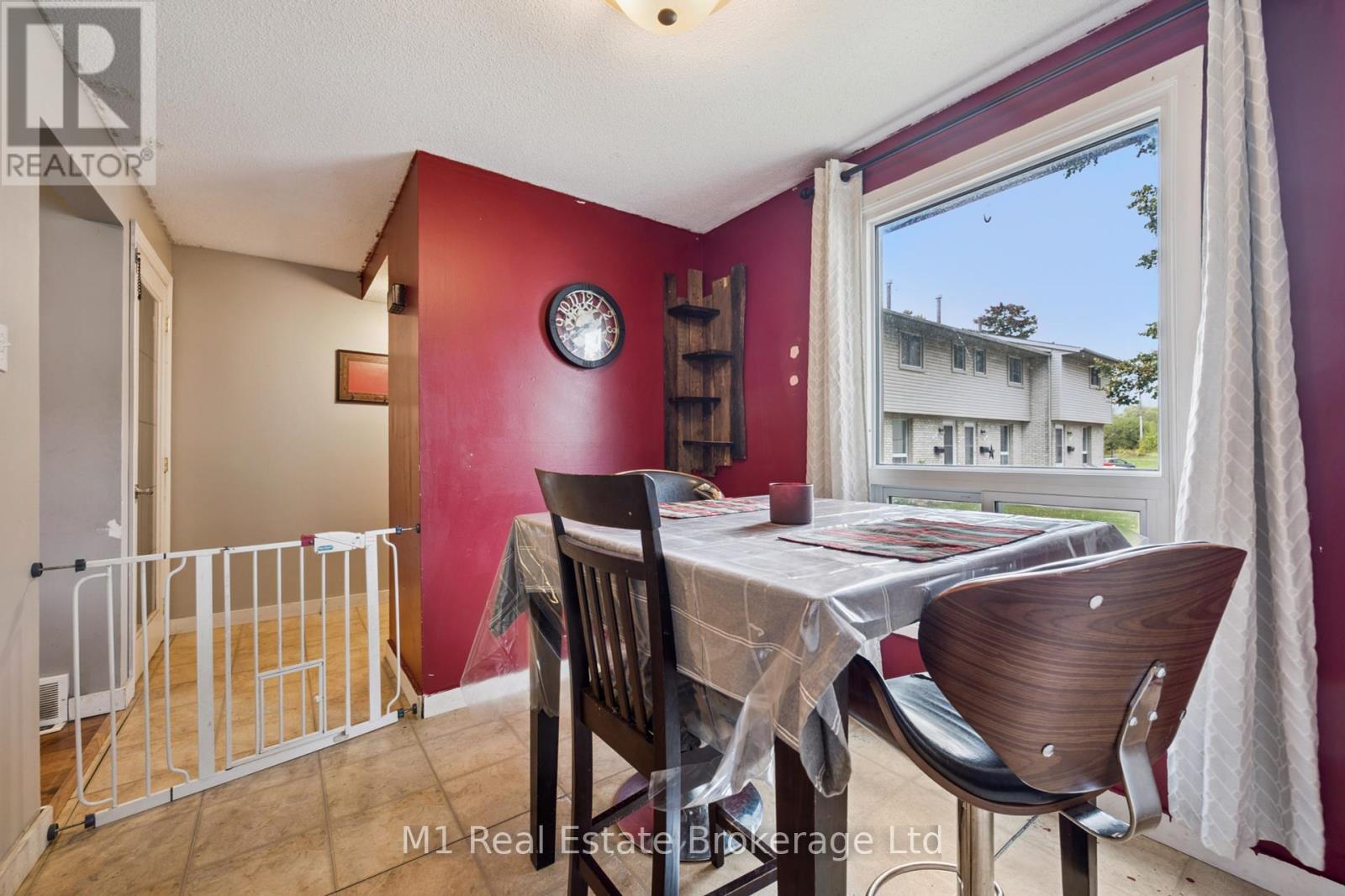 13 - 700 Paisley Road, Guelph, Ontario  N1K 1A3 - Photo 11 - X12428101