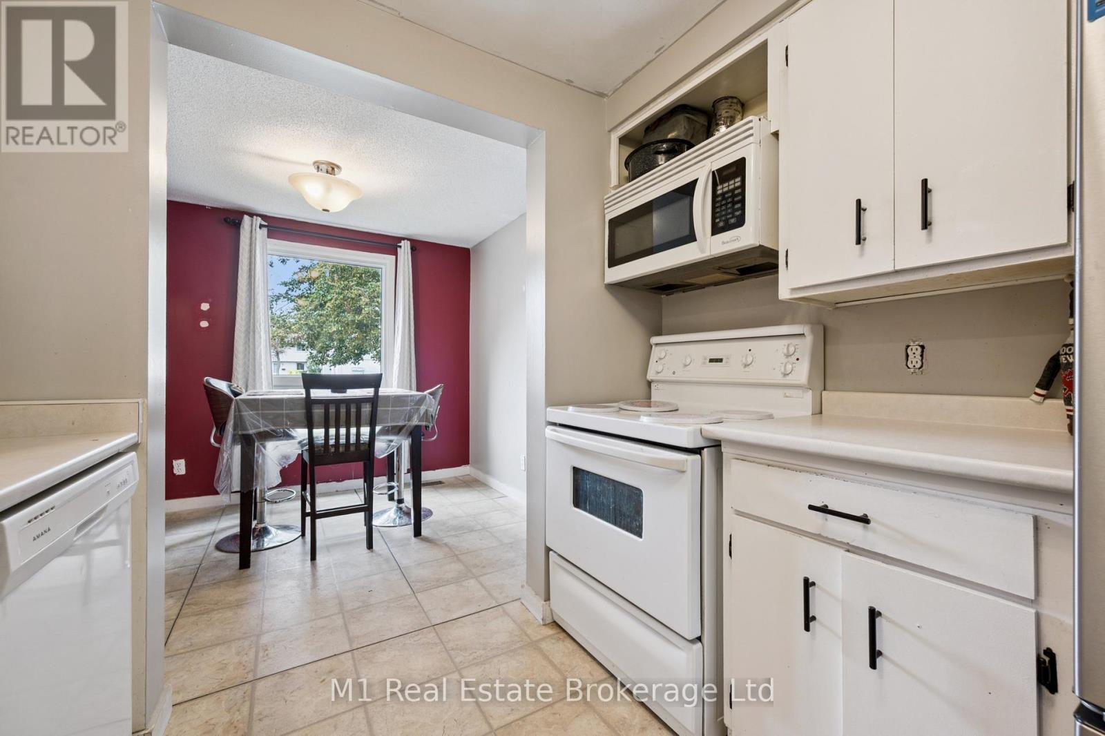 13 - 700 Paisley Road, Guelph, Ontario  N1K 1A3 - Photo 16 - X12428101