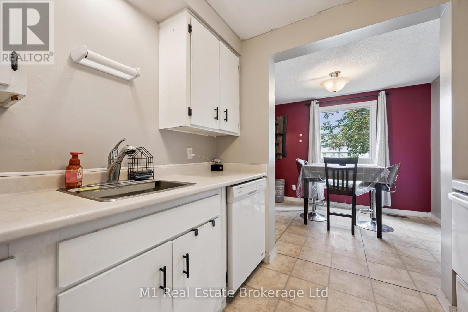 13 - 700 Paisley Road, Guelph, Ontario  N1K 1A3 - Photo 17 - X12428101