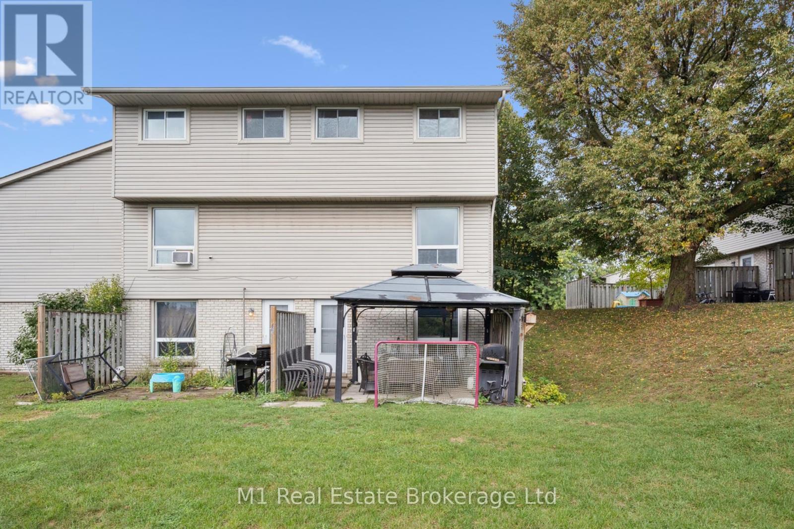 13 - 700 Paisley Road, Guelph, Ontario  N1K 1A3 - Photo 32 - X12428101