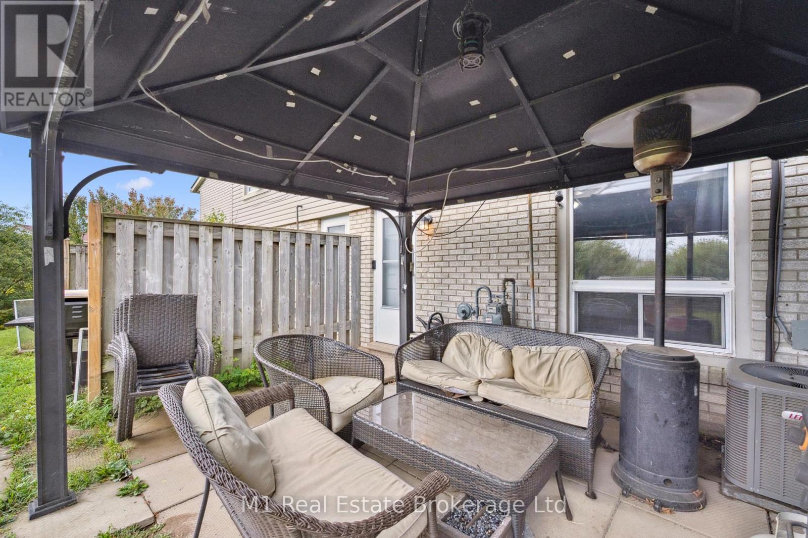 13 - 700 Paisley Road, Guelph, Ontario  N1K 1A3 - Photo 34 - X12428101