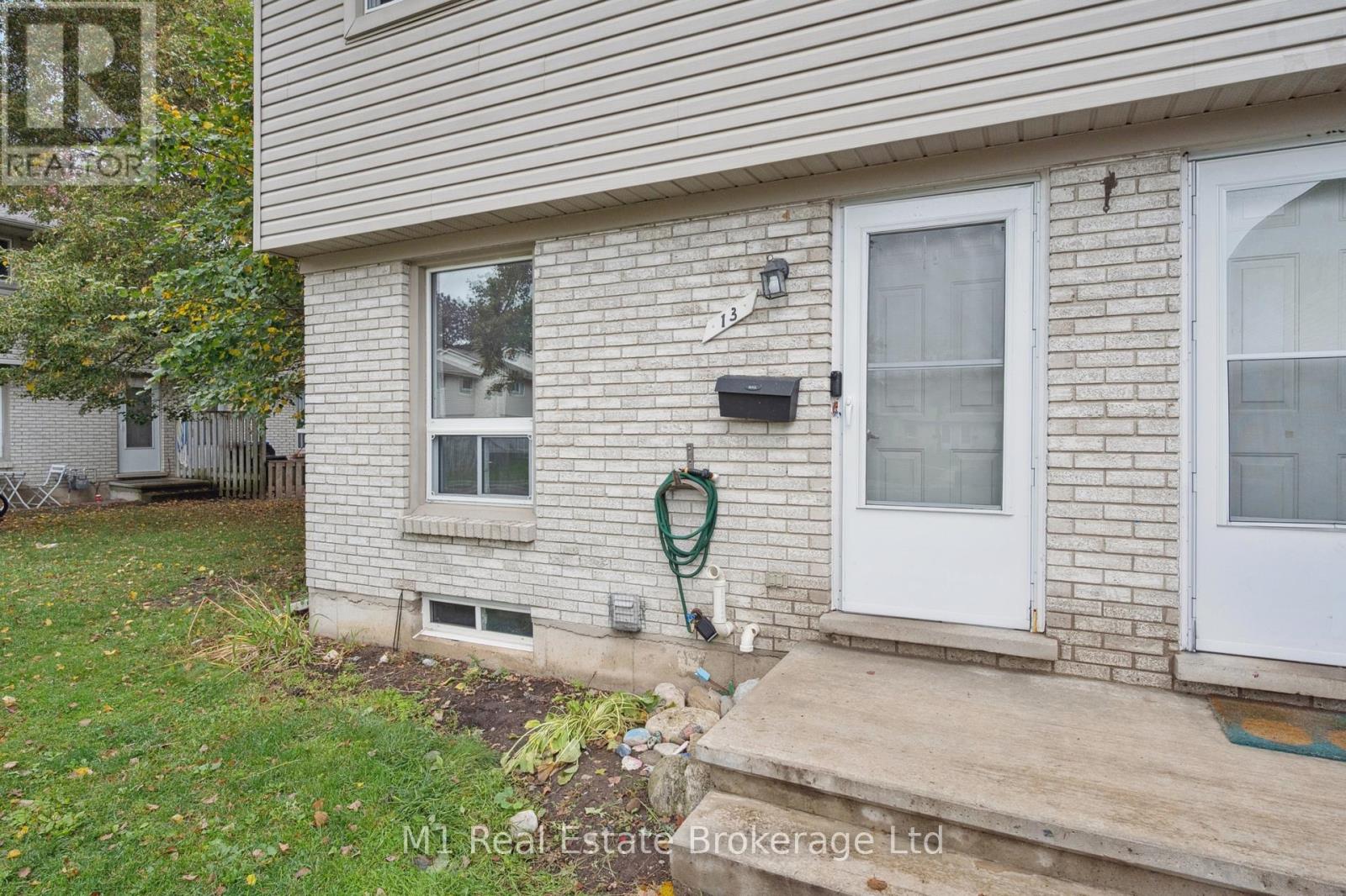 13 - 700 Paisley Road, Guelph, Ontario  N1K 1A3 - Photo 4 - X12428101