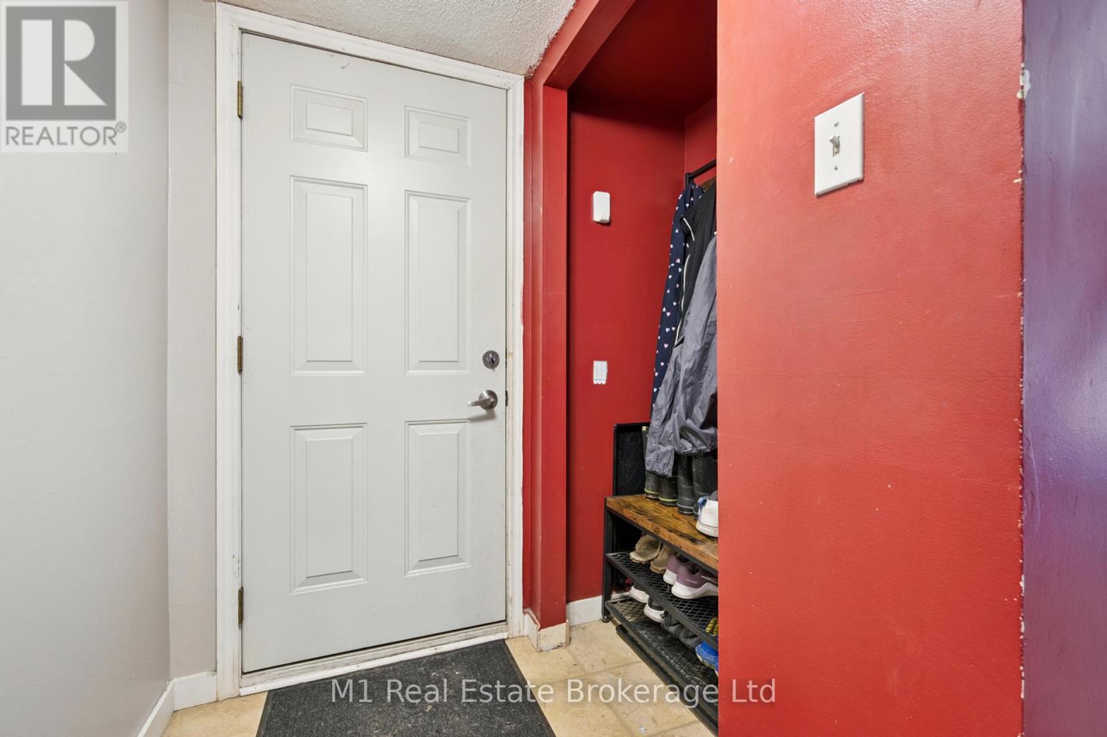 13 - 700 Paisley Road, Guelph, Ontario  N1K 1A3 - Photo 5 - X12428101