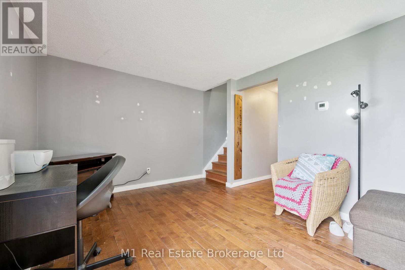 13 - 700 Paisley Road, Guelph, Ontario  N1K 1A3 - Photo 9 - X12428101