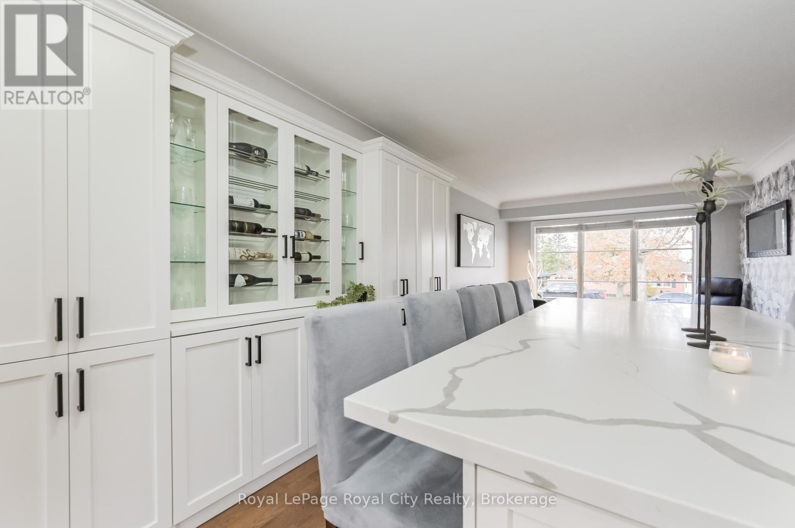 670 Ferrier Street, Centre Wellington, Ontario  N1M 1W8 - Photo 10 - X12428105