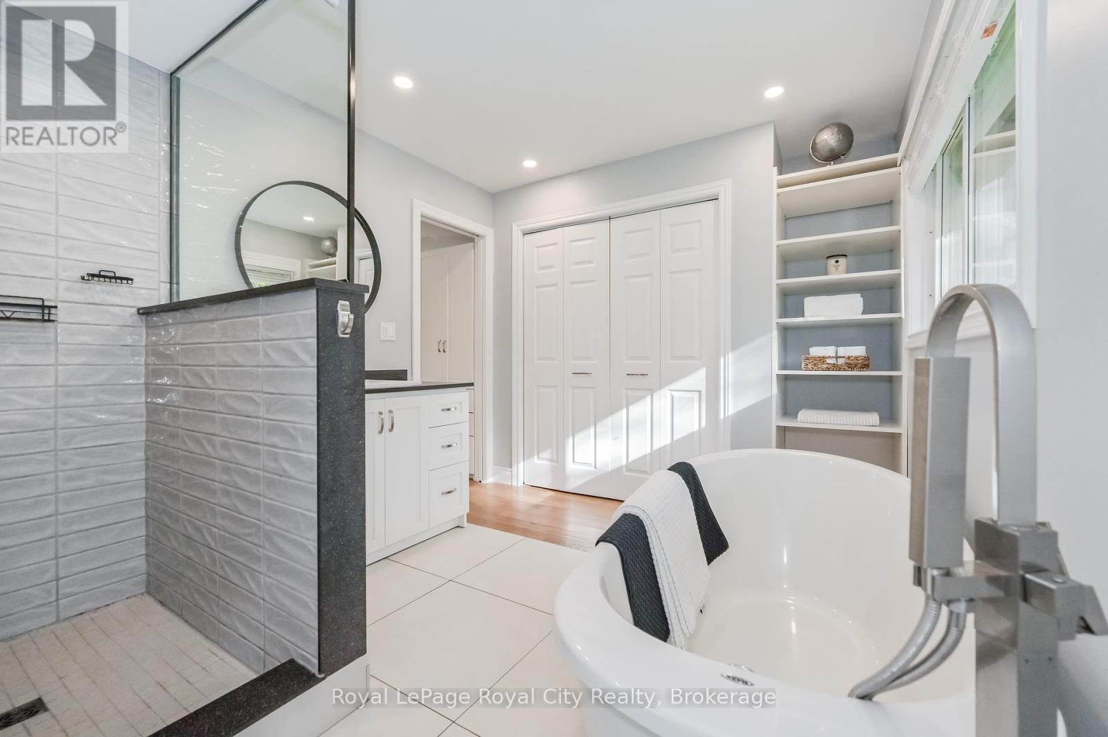 670 Ferrier Street, Centre Wellington, Ontario  N1M 1W8 - Photo 27 - X12428105