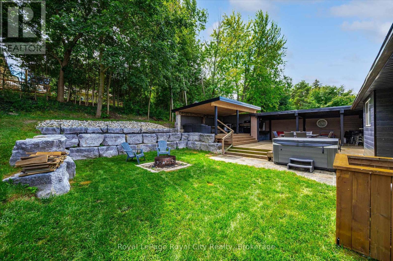 670 Ferrier Street, Centre Wellington, Ontario  N1M 1W8 - Photo 44 - X12428105