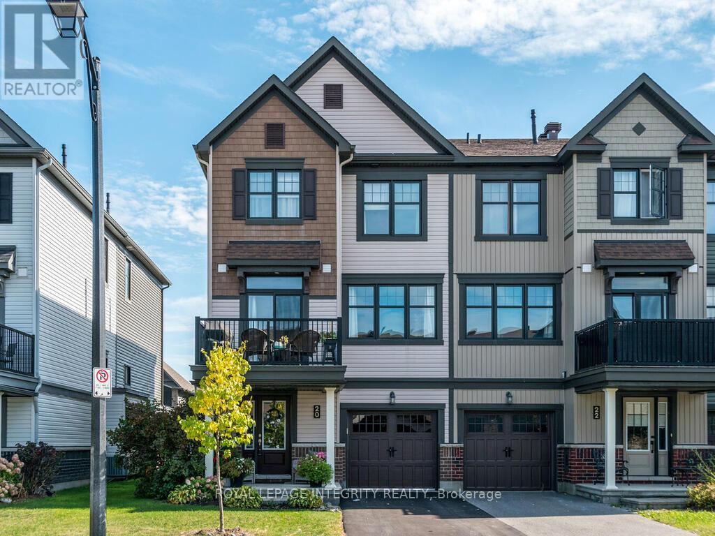 20 FALLENGALE CRESCENT, Ottawa, Ontario