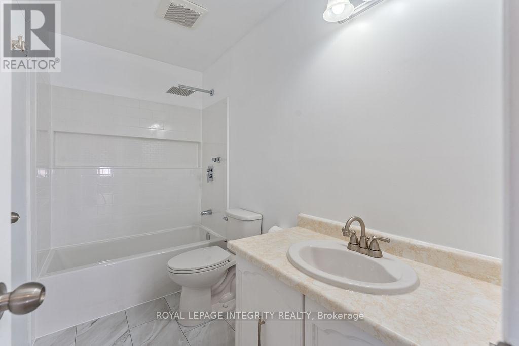19 Hewitt Way, Ottawa, Ontario  K2L 3S2 - Photo 25 - X12428136