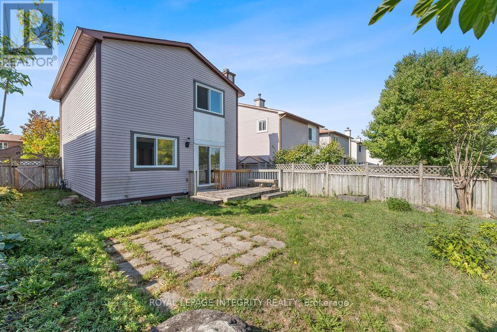 19 Hewitt Way, Ottawa, Ontario  K2L 3S2 - Photo 36 - X12428136