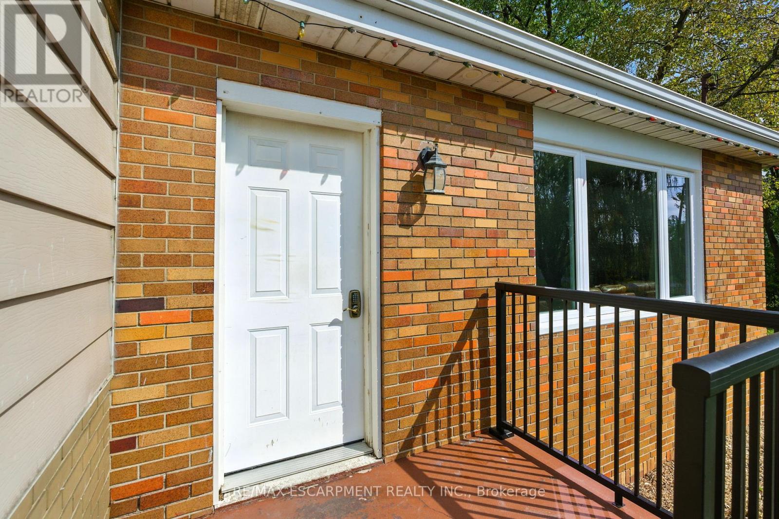 293 Regional Rd 20, Hamilton, Ontario  L8J 3H4 - Photo 3 - X12428013