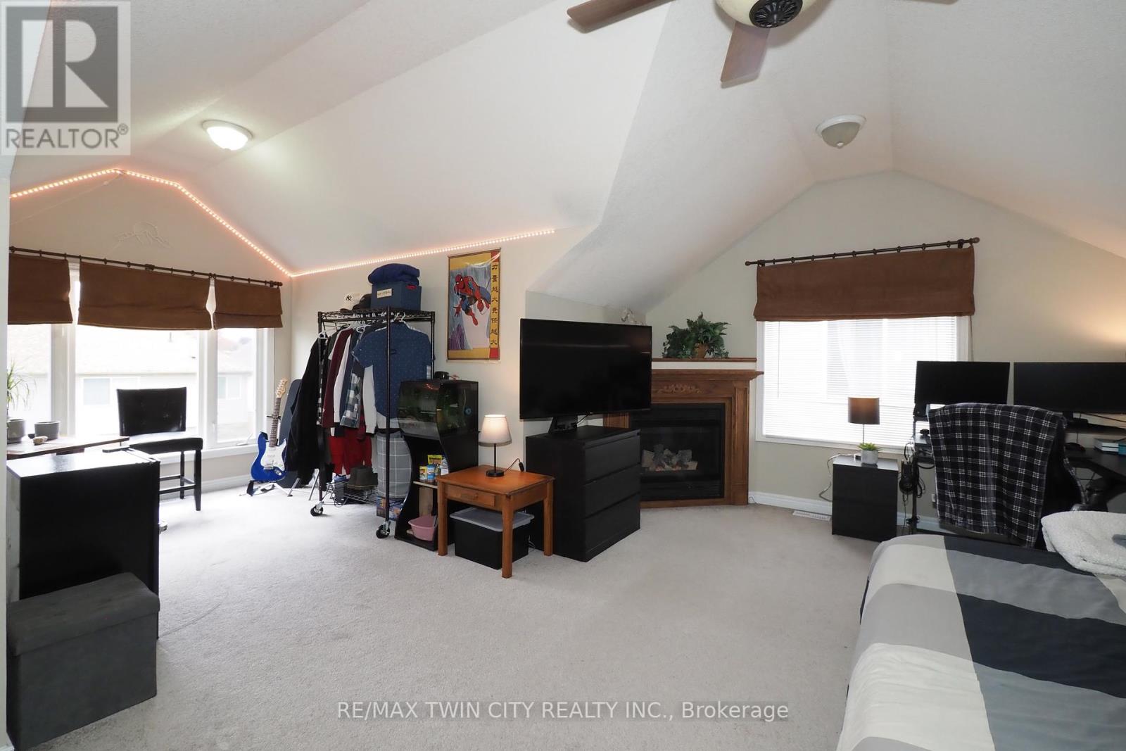 160 Patton Drive, Cambridge, Ontario  N3C 4L5 - Photo 29 - X12428020