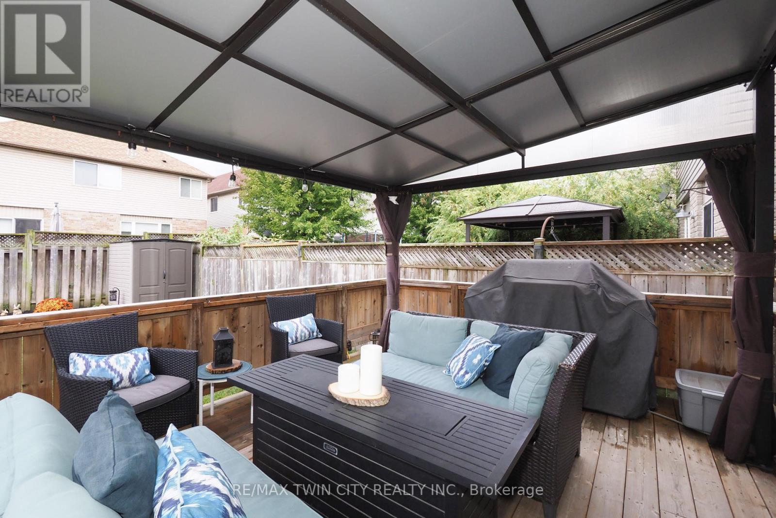 160 Patton Drive, Cambridge, Ontario  N3C 4L5 - Photo 43 - X12428020