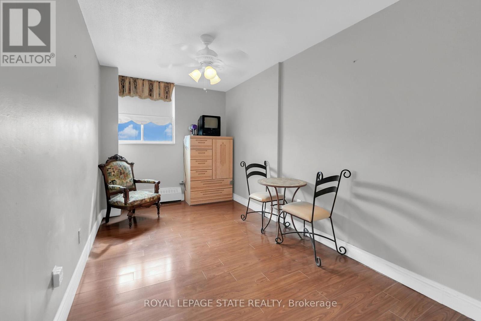 605 - 15 Albright Road, Hamilton, Ontario  L8K 5J2 - Photo 16 - X12428040